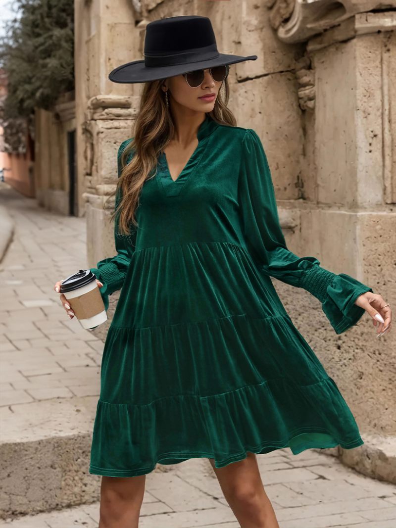 Robe Velours Vert Foncé Pour Femmes Col V Manches À Volants Robes Plissées Superposées - Vert Foncé